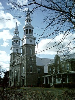 Eglise Visitation Montreal.JPG
