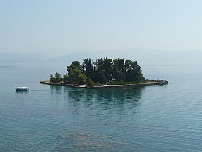 Поглед на Мишје острво (Понтикониси)