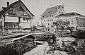 Zerstörungen vor der Seestrasse. Rechts das Hotel «Sonne»