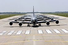 Six KC-135 Stratotankers demonstrate the elephant walk formation. KC-135 Stratotanker Elephant Walk.jpg