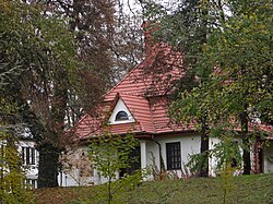 Former manor house in Nieprześnia