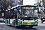 2022年2月5日，石家庄公交317路行驶在万象城附近