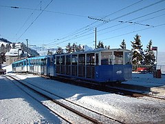 Le train à crémaillère de la compagnie Arth-Rigi-Bahn