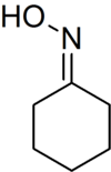 Structure of cyclohexanone oxime.png