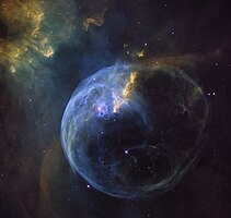 Snímek NGC 7635 z HST. Autor: NASA.