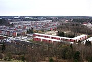 Mot sydöst: Vårby gård