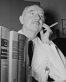 Vincent du Vigneaud 1955.jpg