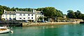 Le port de Rosbraz (en Riec-sur-Bélon) vu depuis le fleuve côtier Aven.