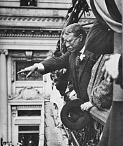 Former President Theodore Roosevelt in Allentown, Pennsylvania, 1914 1914 - Theodore Roosevelt on balcony of Hotel Allen.jpg