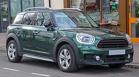 2018 Mini Countryman Cooper Automatic 1.5 Front.jpg