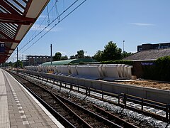 Ede, Bau eines Seitenbahnsteiges an Gleis 5