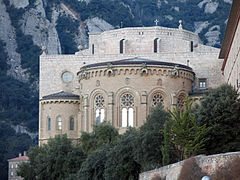 Absis de la basílica i claustre del monestir de Montserrat. Montserrat, Catalunya