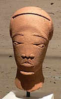 Cap de teracotă ce se află în Muzeul de Artă Kimbell din Texas, Statele Unite ale Americii