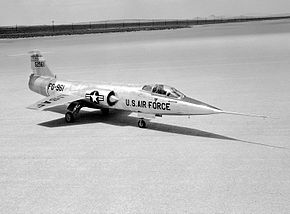アメリカ空軍所属のF-104A（1957年）