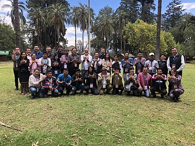 Foto de grupo del ideatón en Quito (Ecuador)