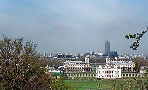 One Canada Square was the tallest building in London and the only skyscraper in Canary Wharf in April 1995. Canary Wharf and Isle of Dogs panorama view from the Royal Observatory in Greenwich. Isle of Dogs & Canary Wharf Panorama 1995.jpg