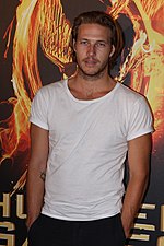 Miniatura para Luke Bracey