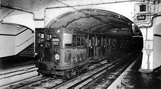 Metro de Paris - vers 1940.