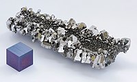 Kristale nioba (chemiskego elementa)