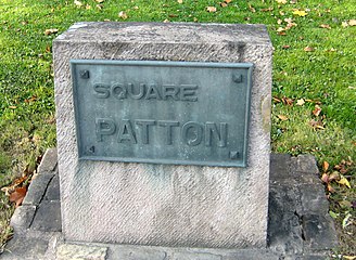 Tak um Square Patton