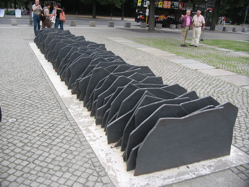 File:Reichstag members 1933 memorial.jpeg