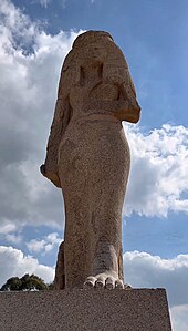 Estatua de Meritamen en Zagazig.