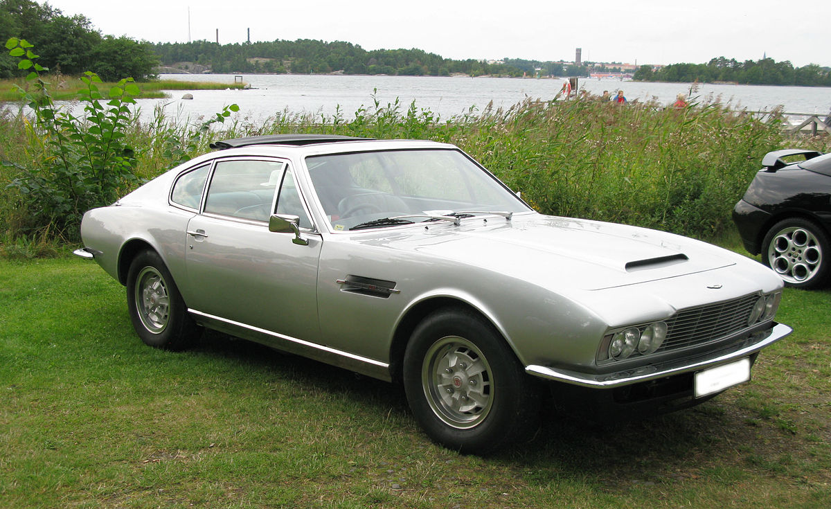 File:1970 Aston Martin DBS V8 fr.jpg