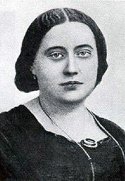 http://upload.wikimedia.org/wikipedia/commons/thumb/f/f3/Blavatsky.007.jpg/180px-Blavatsky.007.jpg