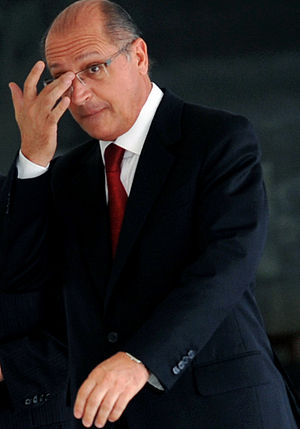 Português do Brasil: O governador de São Paulo...