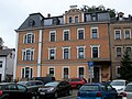 Mietshaus in halboffener Bebauung