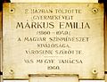 Márkus Emília Fő tér 25.