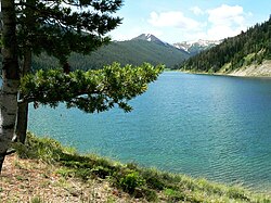 Jezero Middle Pinney Lake