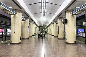 지수이탄 역 승강장 (2021년 6월)
