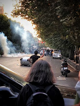 Uprising in Tehran, Keshavarz Boulvard September 2022 (3).jpg