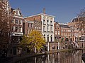 Utrecht, les bâtiments monumentals au Oudegracht