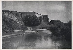 Замок у Клевані над річкою Стубла.jpeg