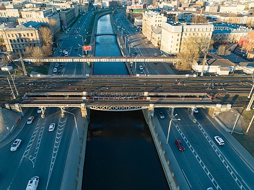 890. Царскосельский железнодорожный мост, Адмиралтейский район Автор — Красный