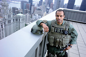 FBI SWAT agent