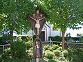 Dorfkreuz mit Mater Dolorosa