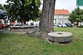 Waidmühlstein mit Brunnen