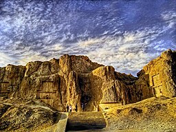 Naqsh-e Rostam öster om Persepolis