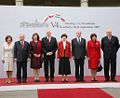 Wspólne zdjęcie po zakończeniu pierwszego dnia oficjalnego spotkania Prezydentów państw Grupy Wyszehradzkiej