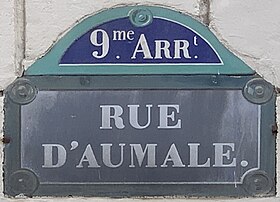 Voir la plaque.