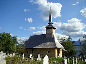 Biserica de lemn din satul Fânațe
