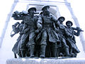 Février 2009 Détail des sculptures du Monument commémoratif de guerre du Canada.