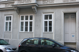 Windows facing the street