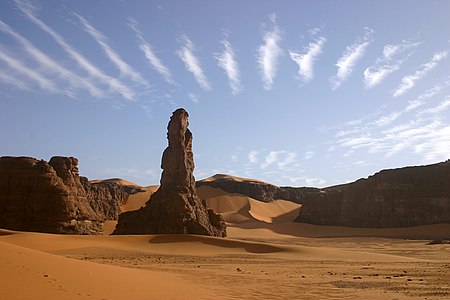 Moul n'ga Cirque at Tadrart Acacus, by Pir6mon