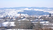 Usa ka kinatibuk-an nga pagtan-aw sa La Chapelle-Du-Mont-de-Pransiya