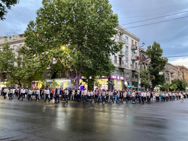 Протесты в Ереване против условий соглашения о прекращении огня в Нагорном Карабахе
