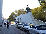 Virtuelle Rekonstruktion des Windmühlenbergs im heutigen Stadtbild auf dem Hohen Wall.